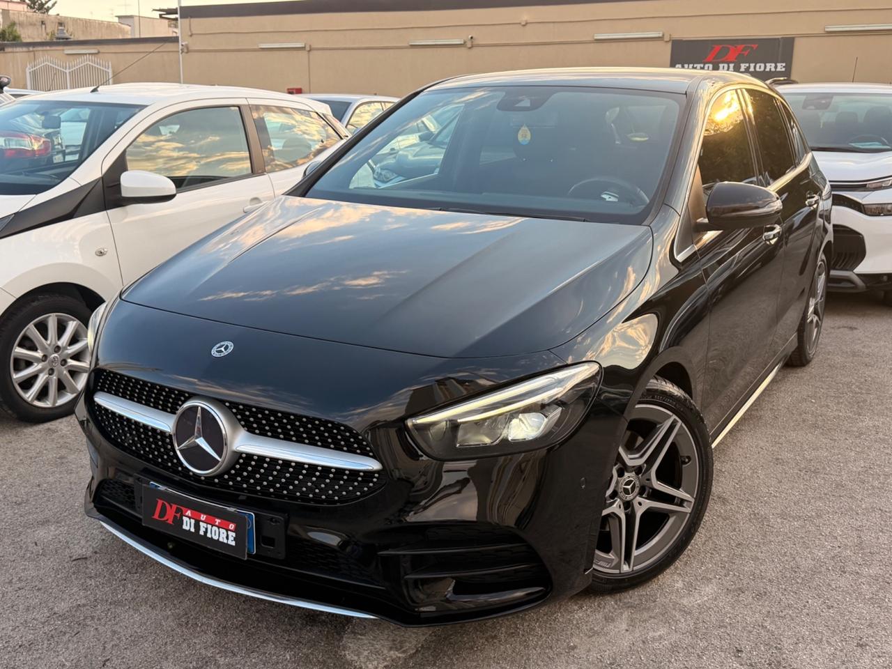 Mercedes-benz B 180 d Automatic Premium AMG KIT LUCI