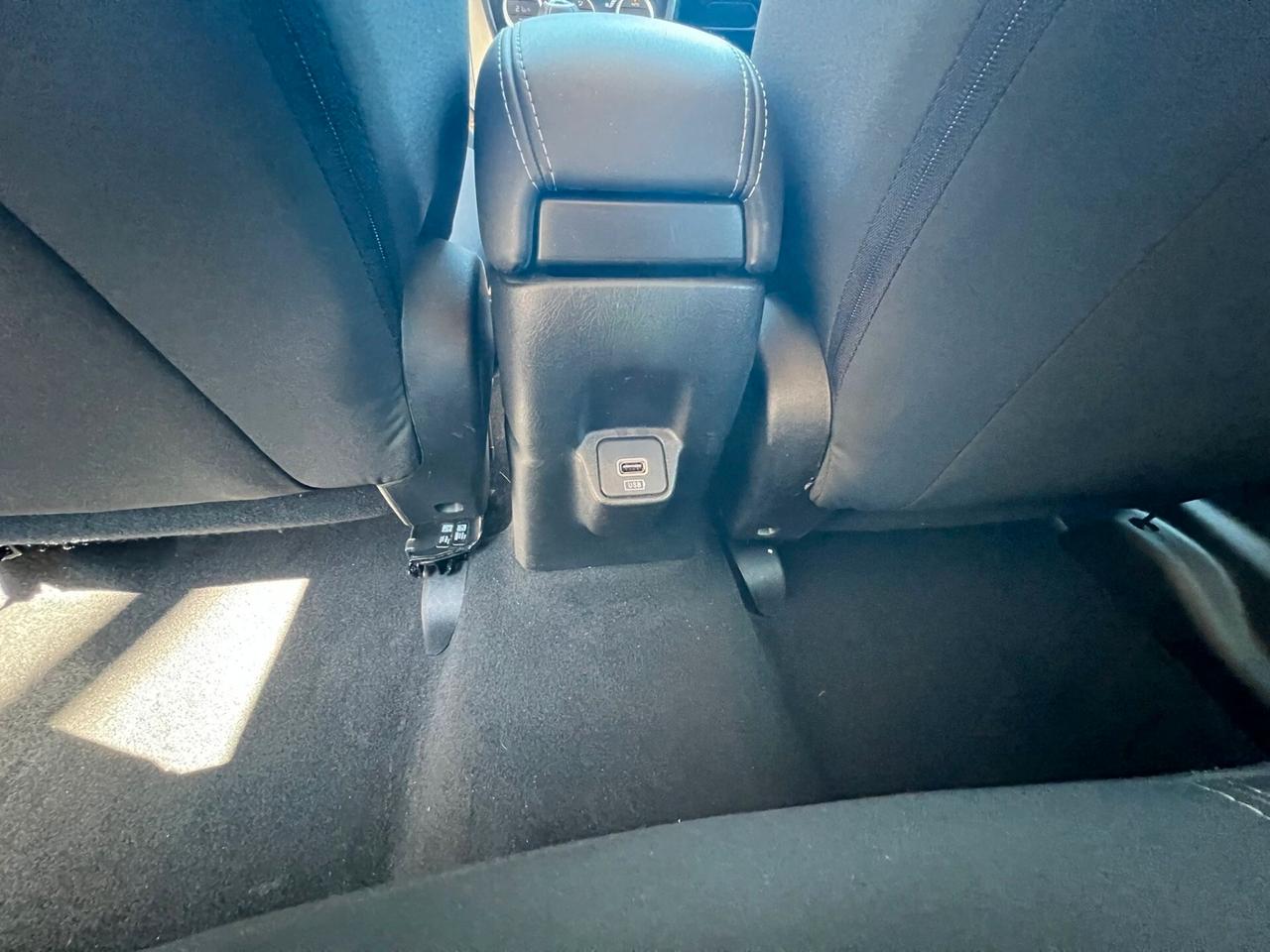 Fiat Tipo 1.6 Mjt S&S 5 porte Cross COKCPIT LED