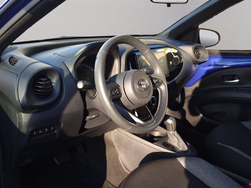 TOYOTA Aygo x 1.0 active 72cv s-cvt del 2024