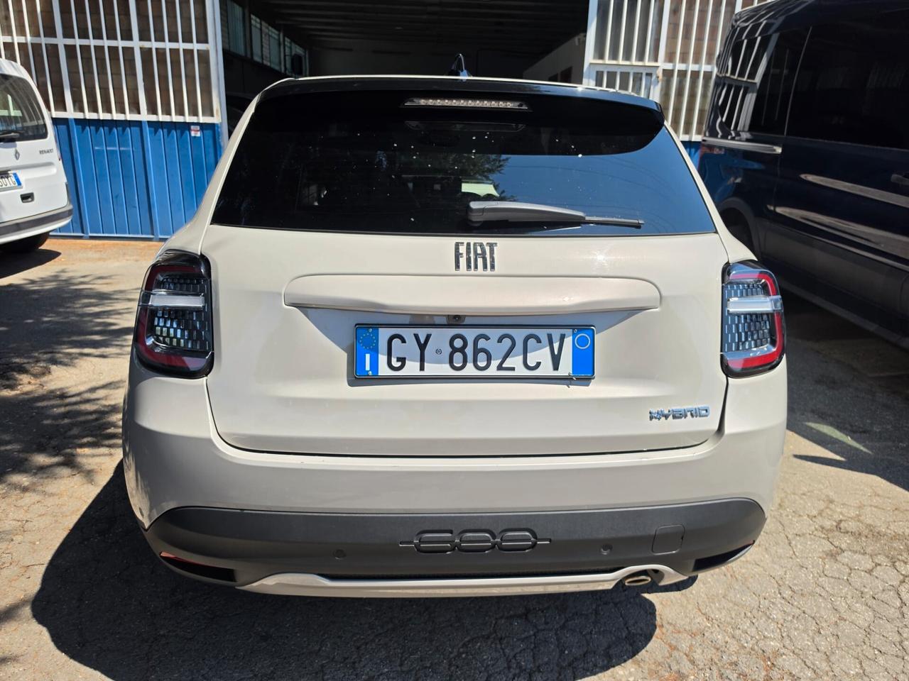 Fiat 600 Hybrid 110 CV DCT MHEV La Prima rate da 99,00