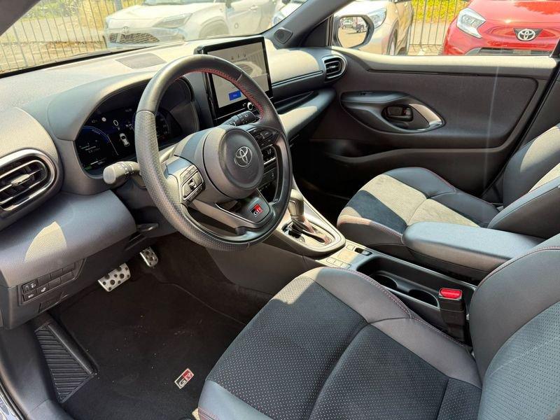 Toyota Yaris Hybrid 130 GR SPORT