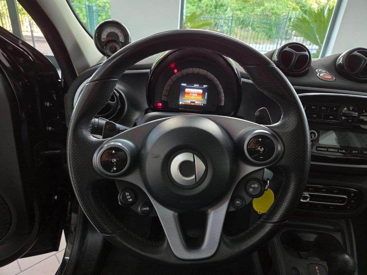 smart forFour 70 1.0 twinamic Superpassion
