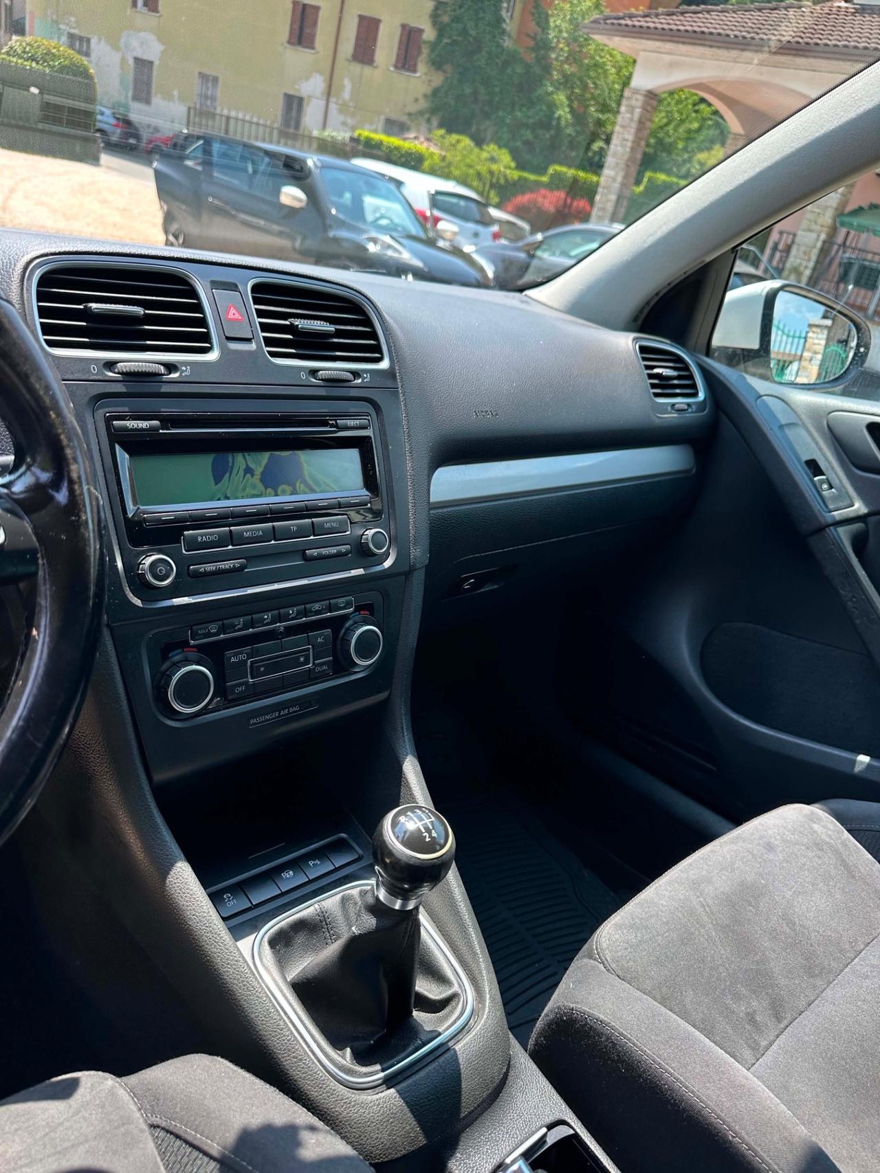 Volkswagen GOLF 1.6 TDI DPF 5p. HIGHLINE KMCERT