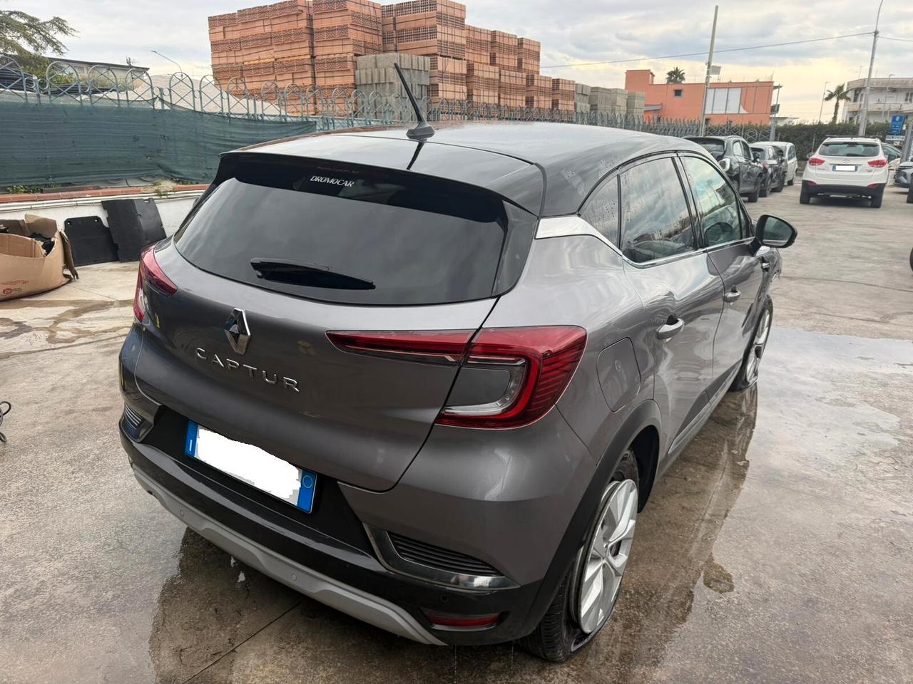 Renault Captur GPL sinistrato - 2021