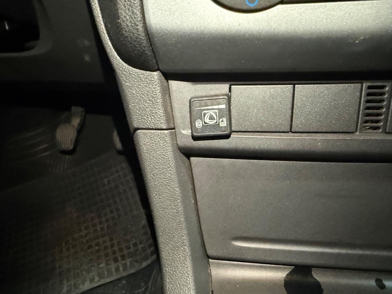 Ford Focus TI VCT GHIA 1.6 GPL UNICOPROP