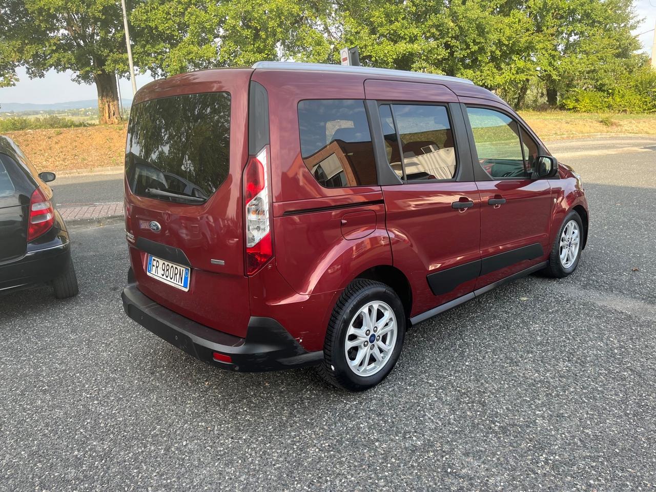 Ford Tourneo Connect 1.5 TDCi 100 CV Plus