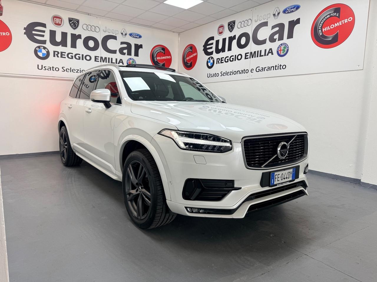Volvo XC90 D5 2.0 224CV AWD Geartronic 7 posti R-design 05/2016 EURO 6B