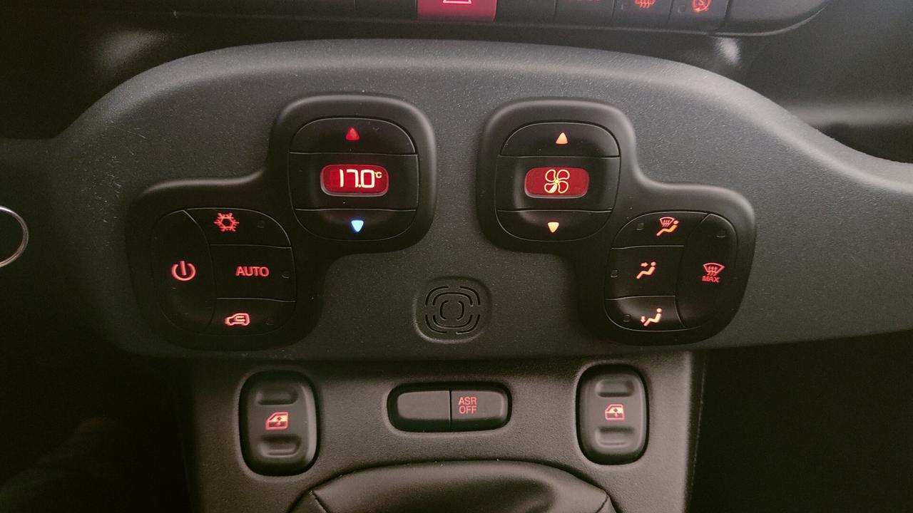 Fiat Panda 1.0 FireFly S&S Hybrid City Cross