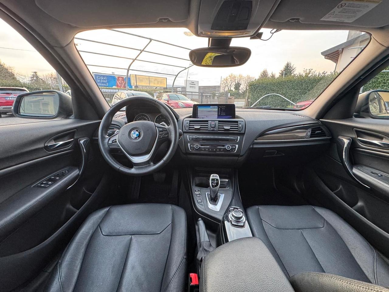 Bmw 120 120d 5p. Urban