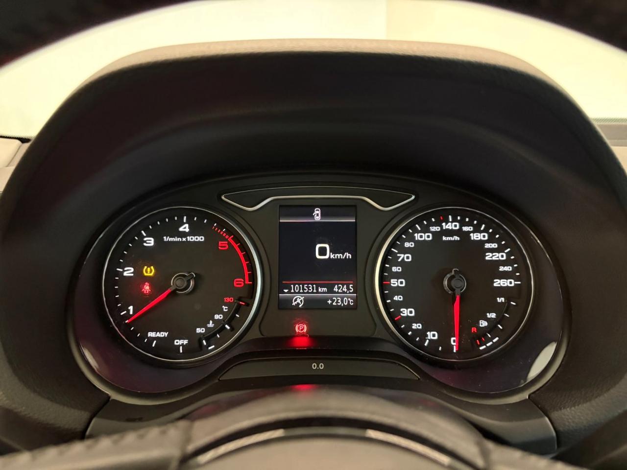 Audi Q2 30 1.6 tdi Business Design