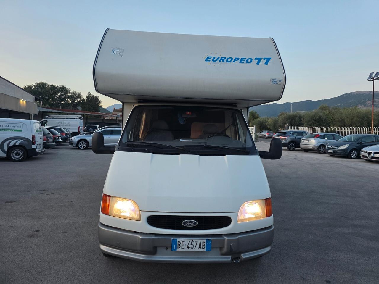 Ford Transit Rimor europeo 77 mansardato