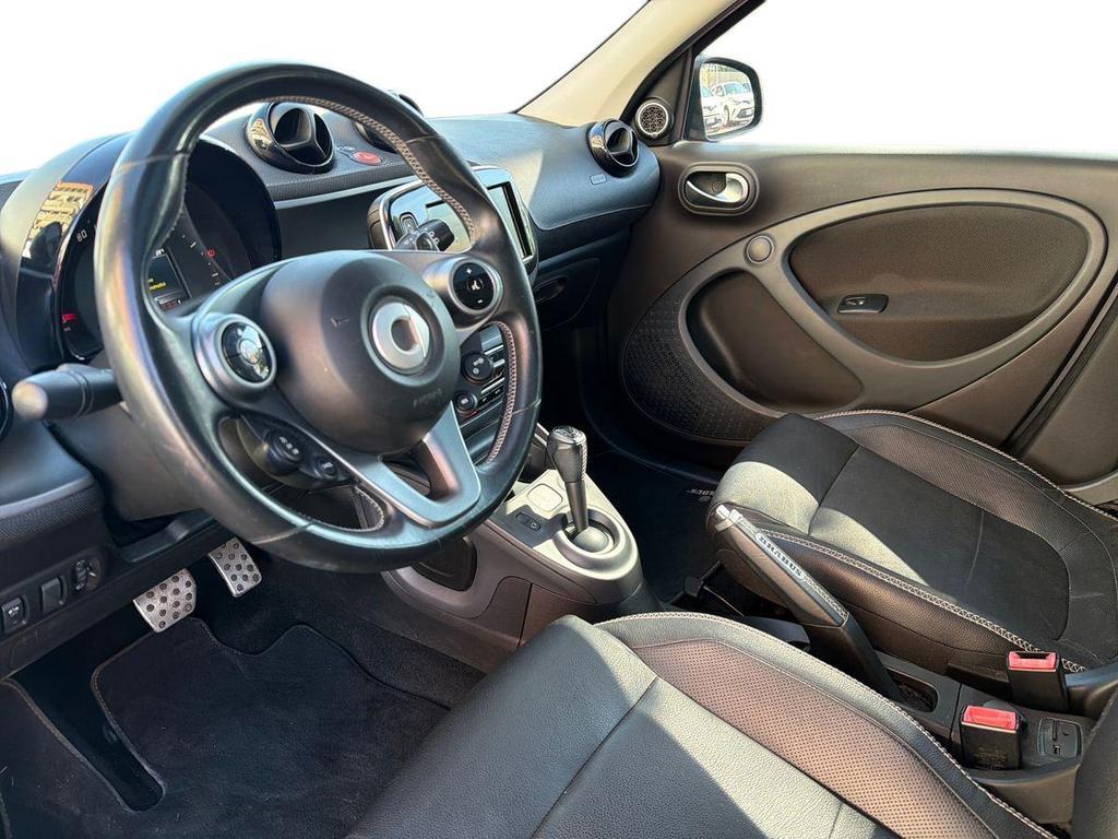Smart forfour 0.9 t. Brabus Xclusive 109cv twinamic