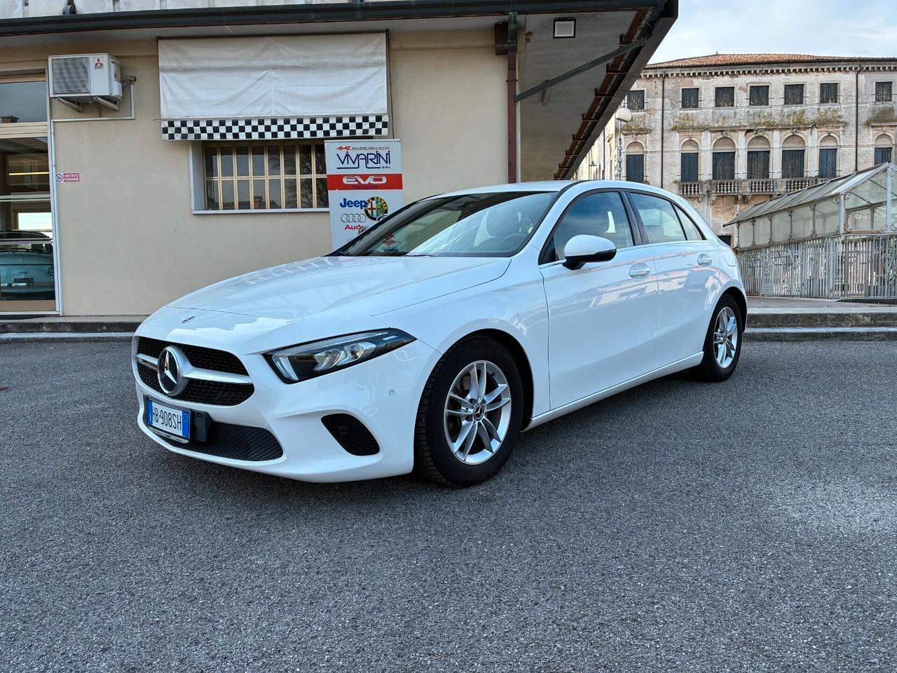 Mercedes-benz A 180 d Automatic Business
