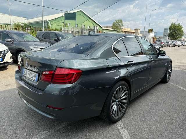 BMW 530 530d Futura 258cv