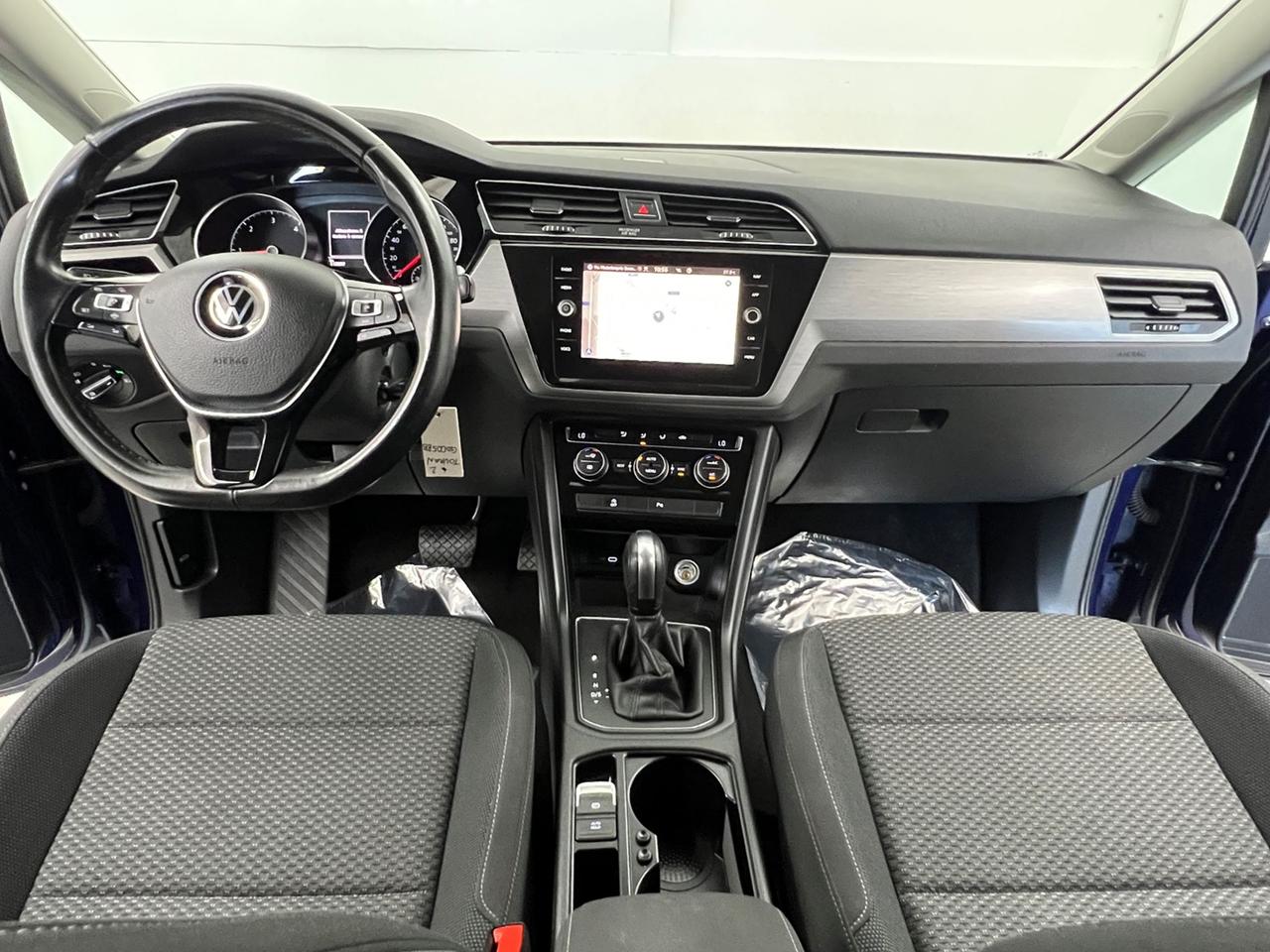 VOLKSWAGEN Touran III 2015 Touran 2.0 tdi Business dsg