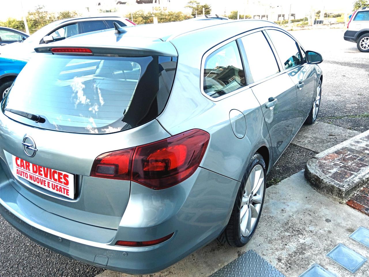 Opel Astra 1.7 CDTI 125CV - GARANZIA
