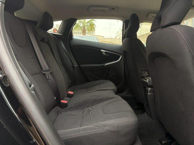 VOLVO V40 D2 1.6 115Cv Kinetic