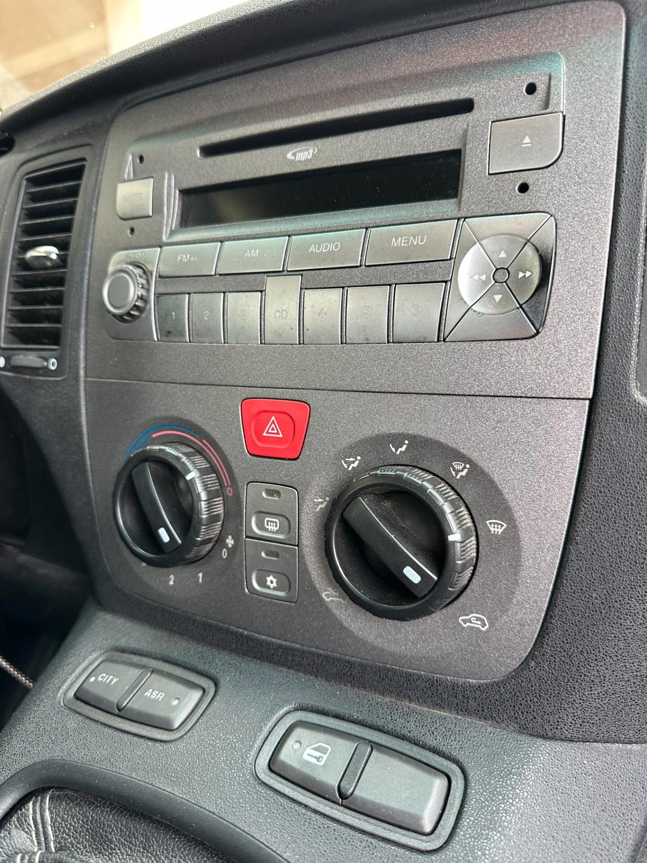 Lancia MUSA 1.4 8V Ecochic (GPL) Diva 2012