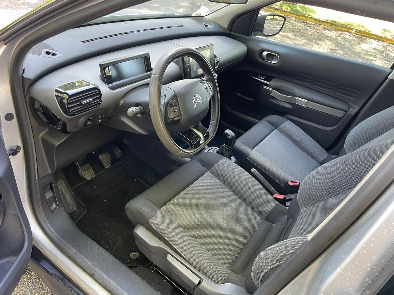 Citroen C4 Cactus PureTech 82 Shine