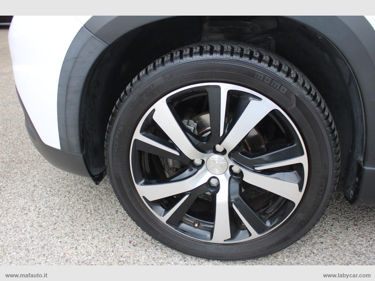 PEUGEOT 2008 BlueHDi 100 Allure