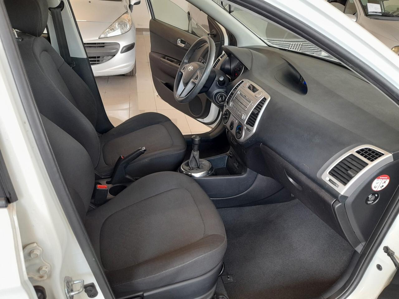 Hyundai i20 1.2 5p. Comfort