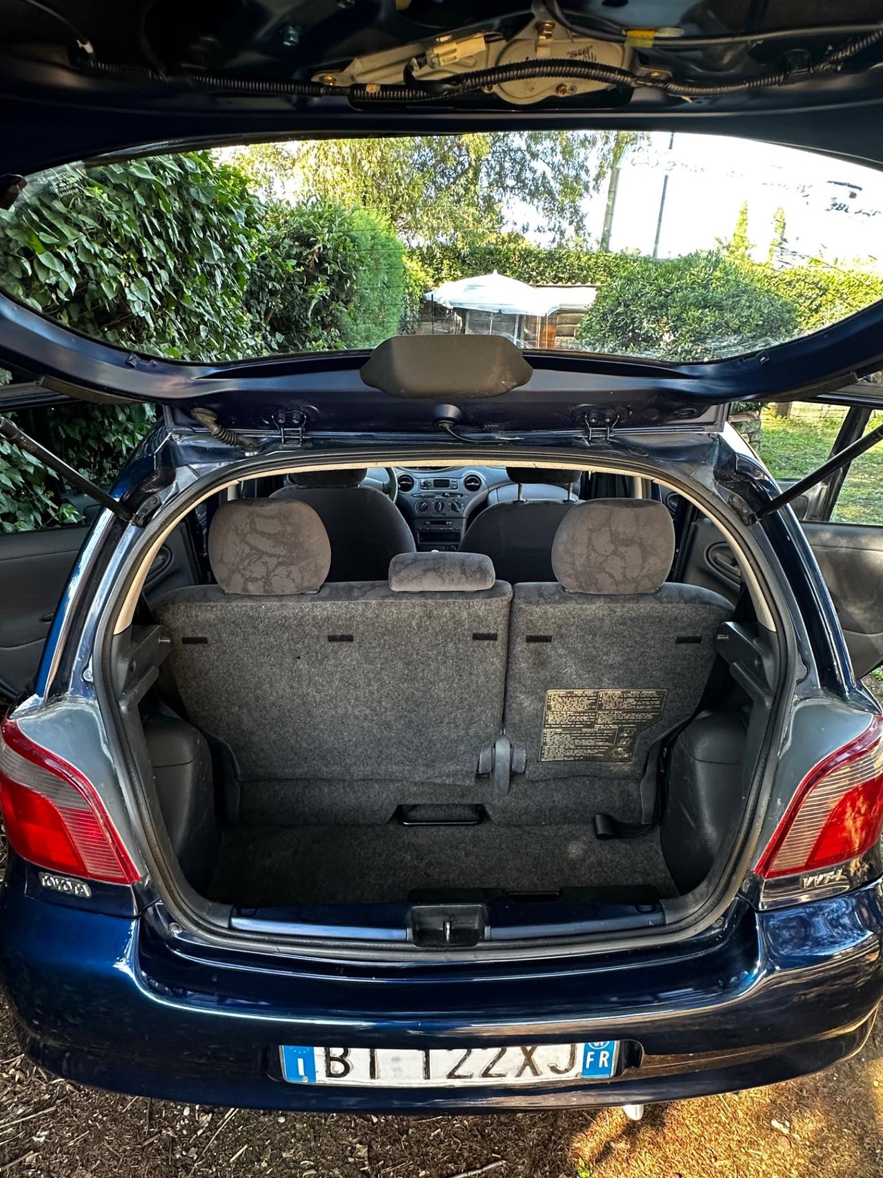 Toyota Yaris 1.0i 16V cat 3 porte Sol