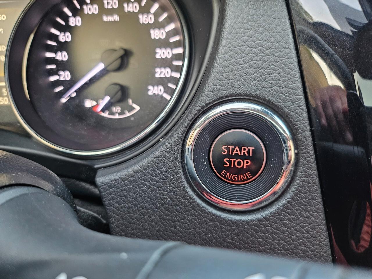 Nissan Qashqai 1.6 dCi N-Connecta