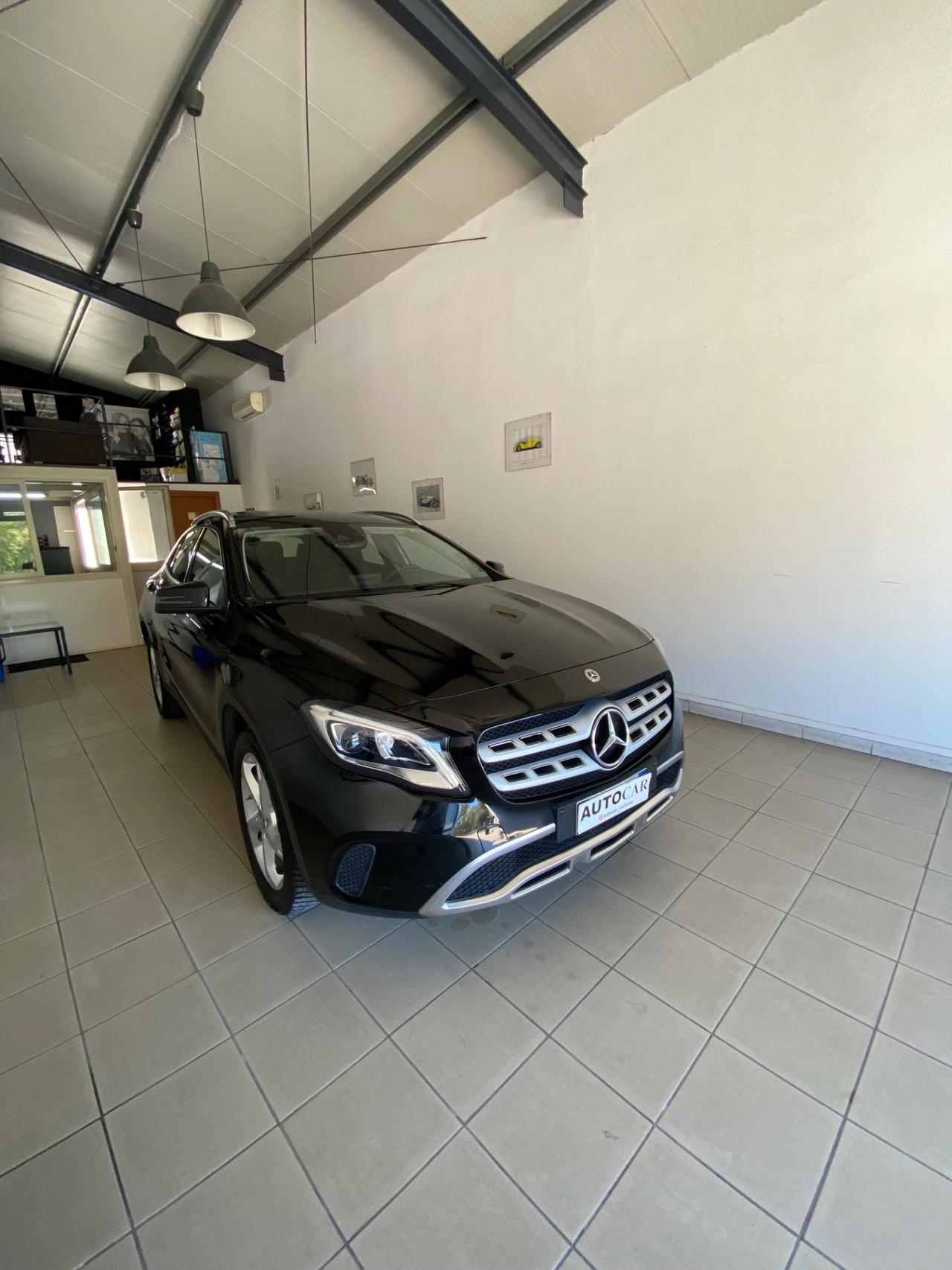 Mercedes-benz GLA 200 d Sport