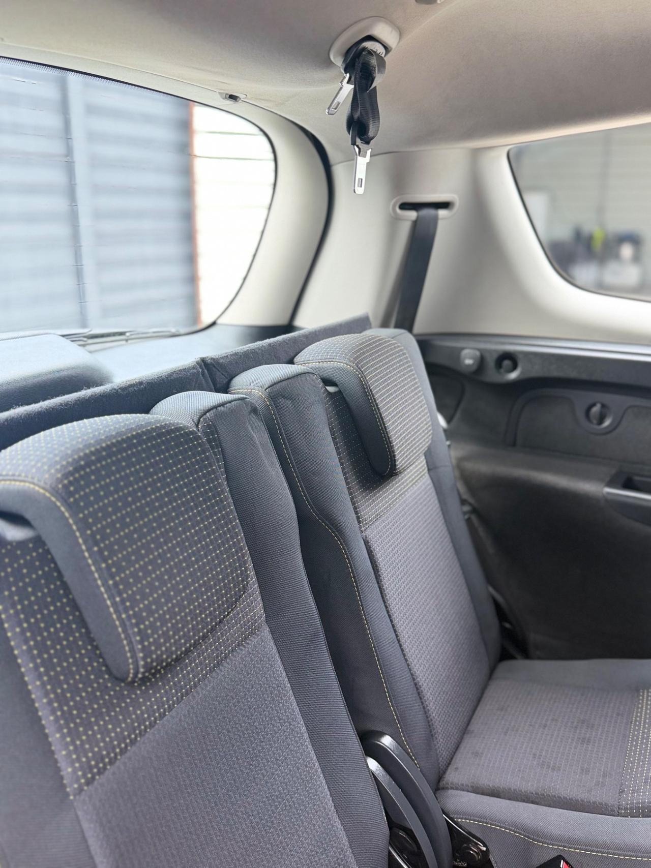 Renault Scenic Scénic 1.9 dCi 130CV Luxe