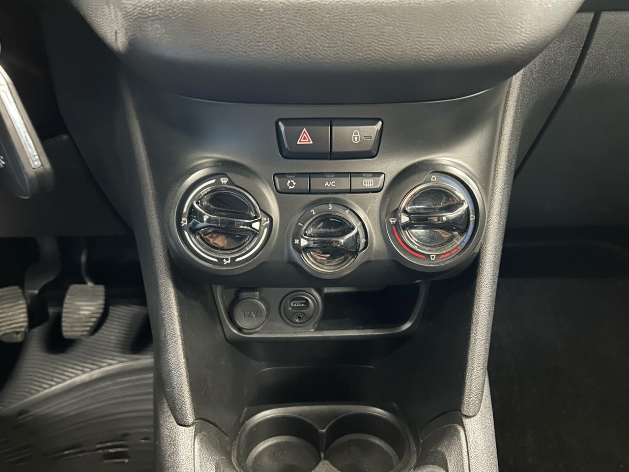 Peugeot 208 PureTech 82 5 porte Allure