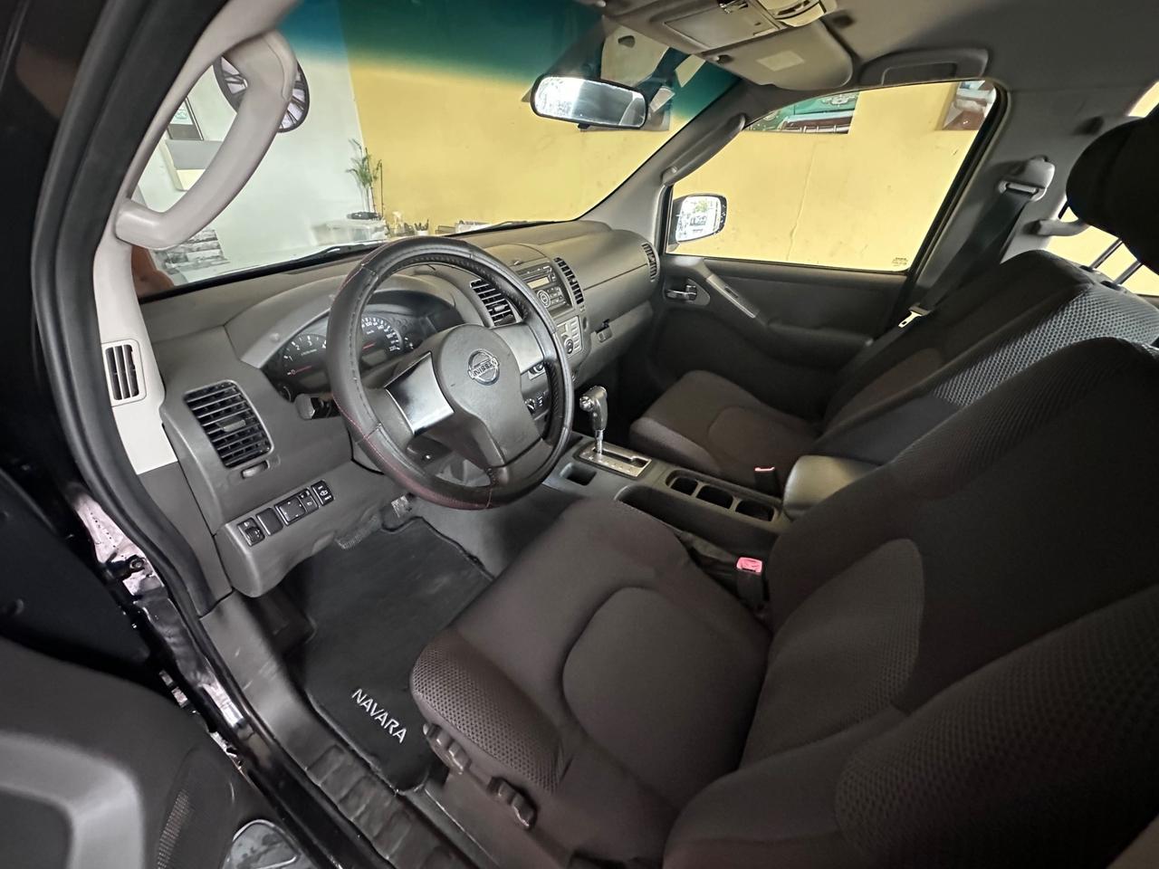 Nissan Navara 2.5 dCi 4 porte Double Cab SE