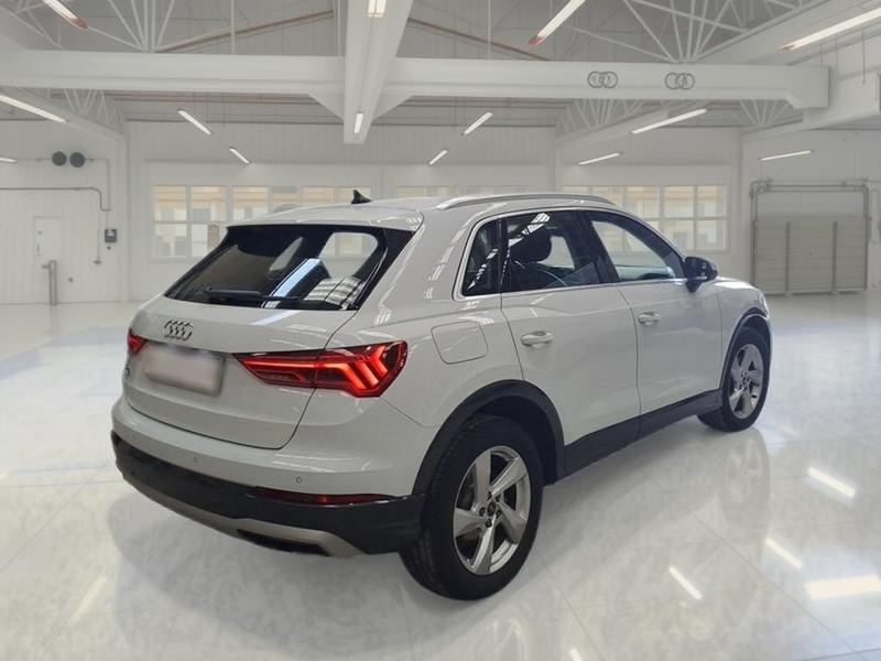 AUDI Q3 35 TDI S TRONIC BUSINESS ADVANCED SUV