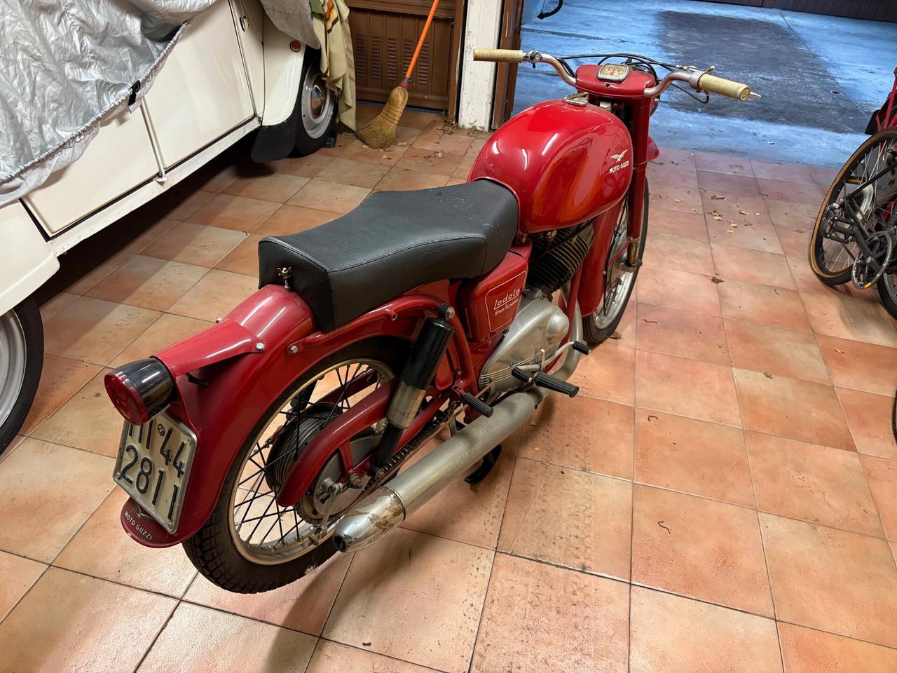 Moto Guzzi Lodola 235 gran turismo
