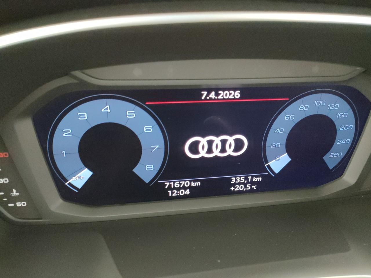 Audi Q3 35 1.5 tfsi business advanced s-tronic