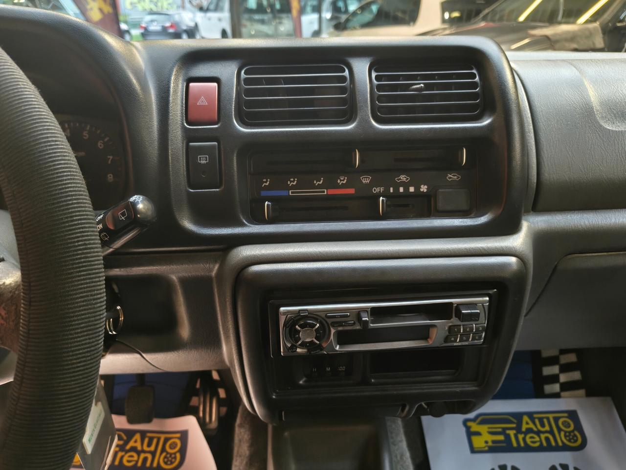 Suzuki Jimny 1.3i 16V cat 4WD JLX
