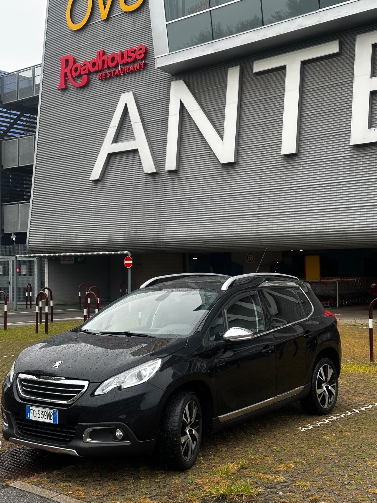 Peugeot 2008 1.6 BlueHDi 100 Allure Black Matt
