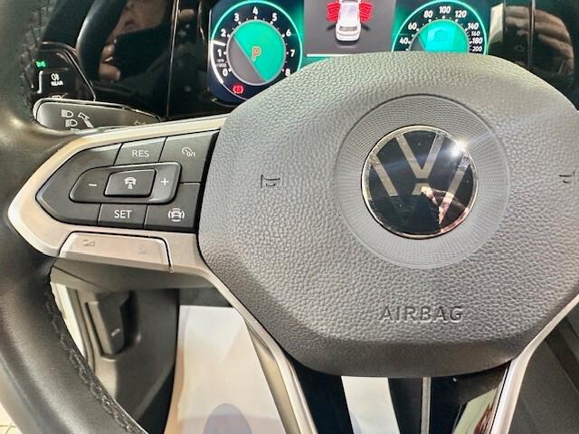 Volkswagen Golf 1.0 eTSI EVO DSG Life