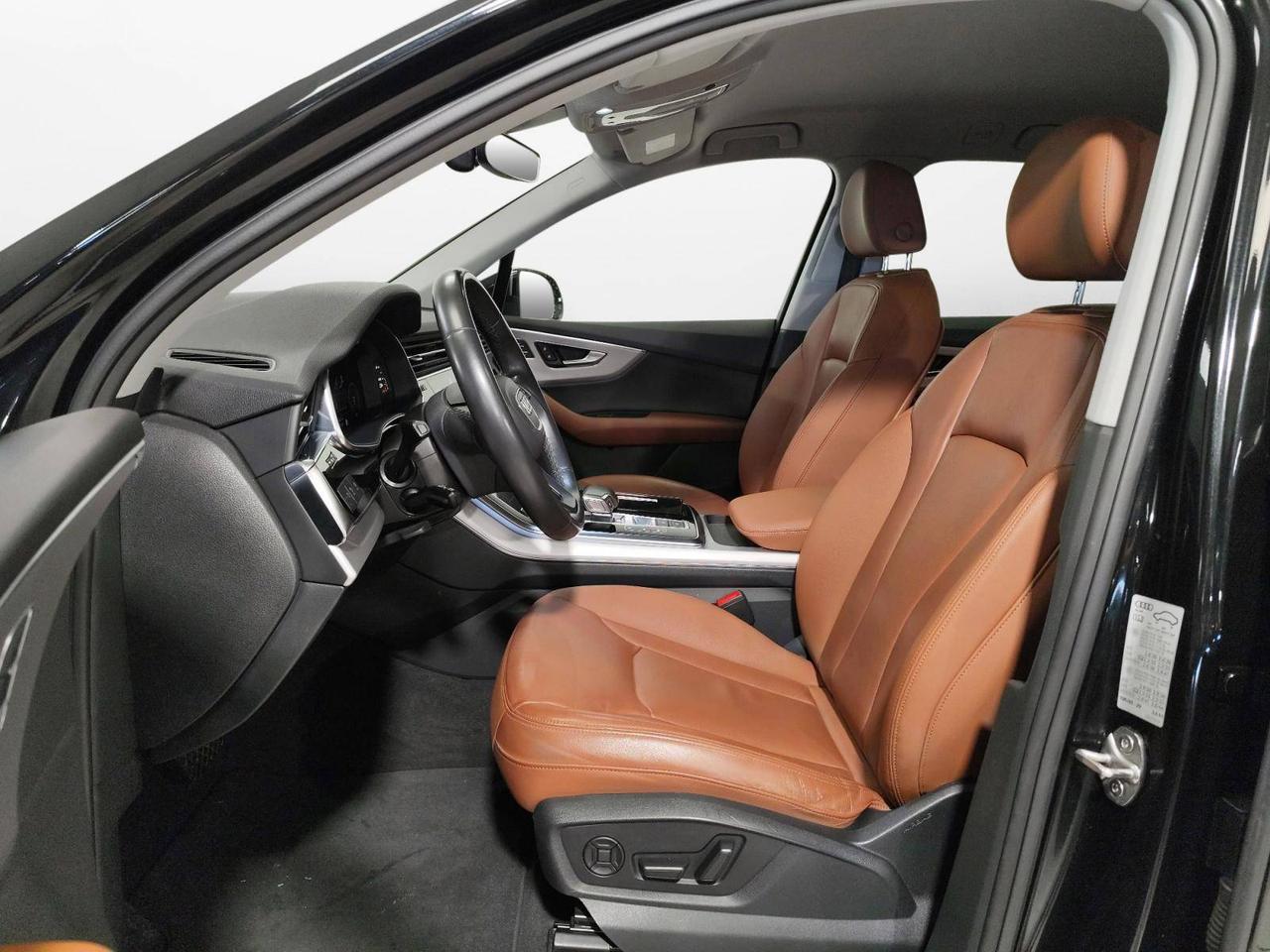 Audi Q7 50 3.0 tdi mhev Business quattro 7 Posti