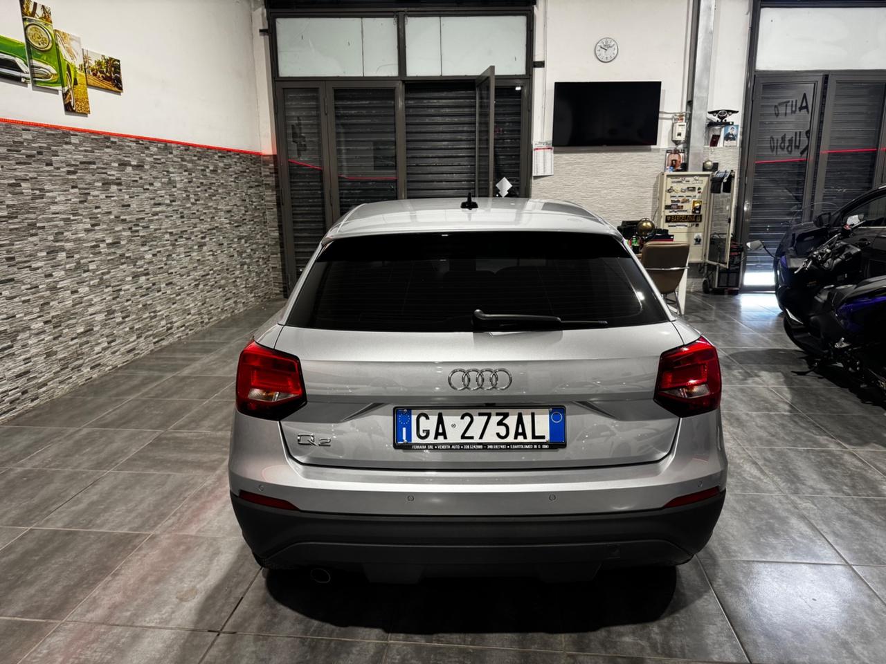 Audi Q2 30 TDI Business