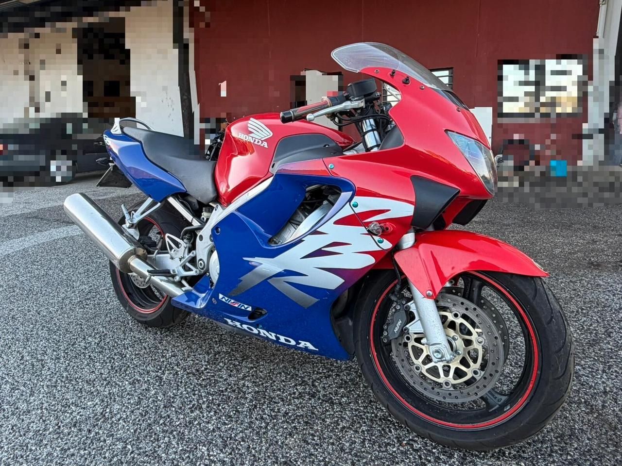 Honda CBR 600 F
