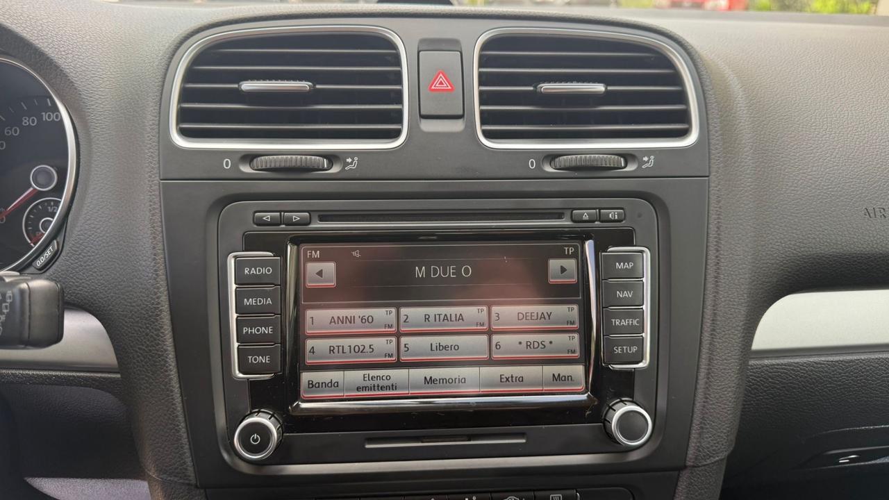 Volkswagen Golf 1.6 TDI DPF 5p. Highline