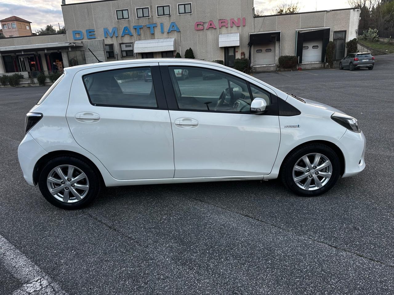 Toyota Yaris Hybrid Lounge Unico Proprietario