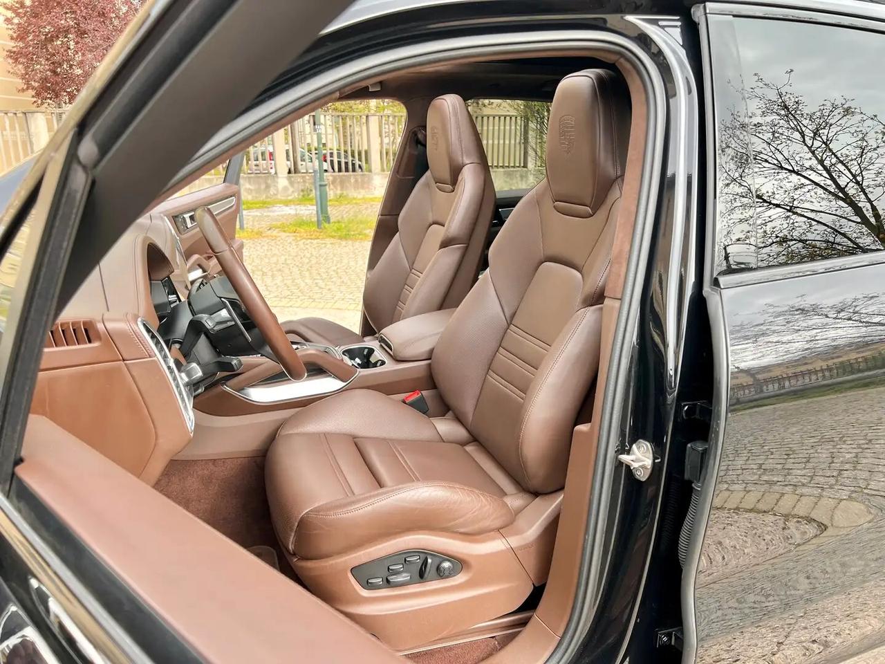 Porsche Cayenne 4.0 V8 Turbo