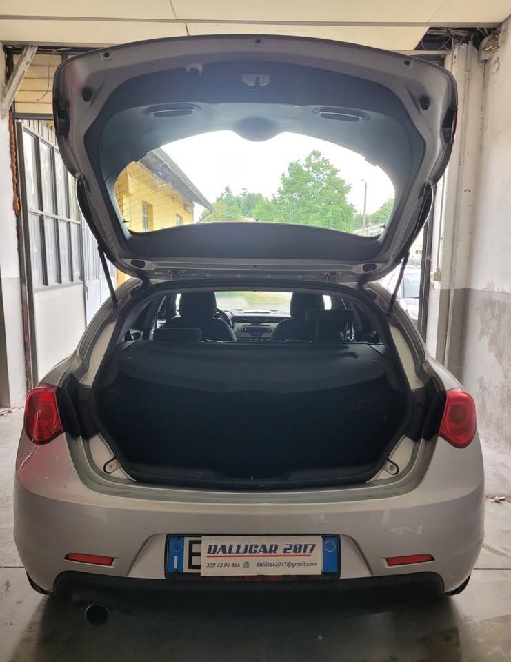 Alfa Romeo Giulietta 1.4 Turbo MultiAir Distinctiv