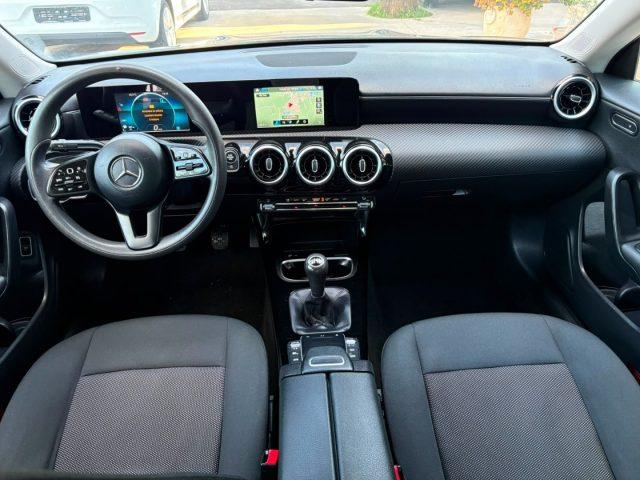 MERCEDES-BENZ CLA 200 d
