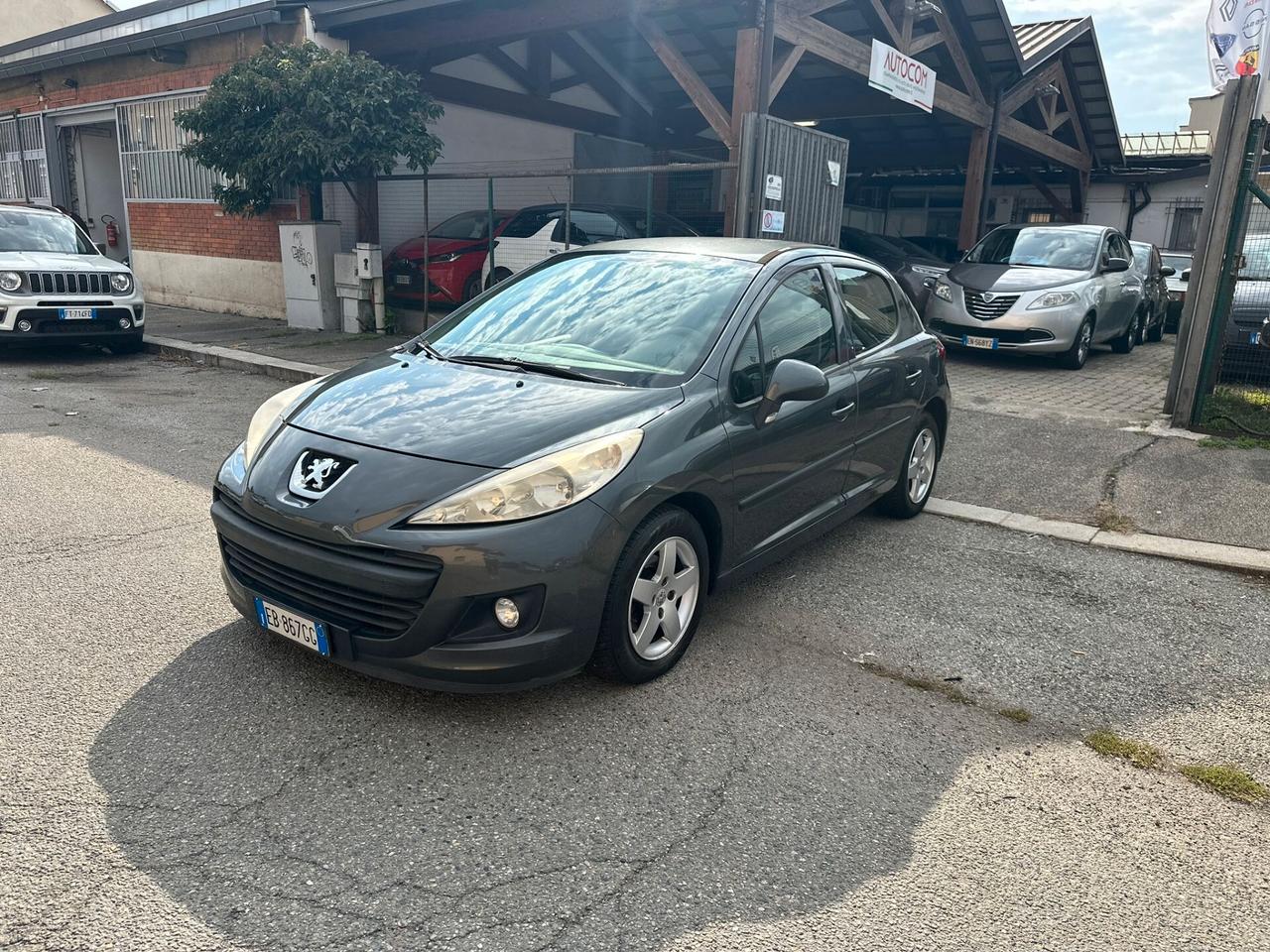 Peugeot 207 1.4 8V 75CV 5p. Energie Sport ECO GPL
