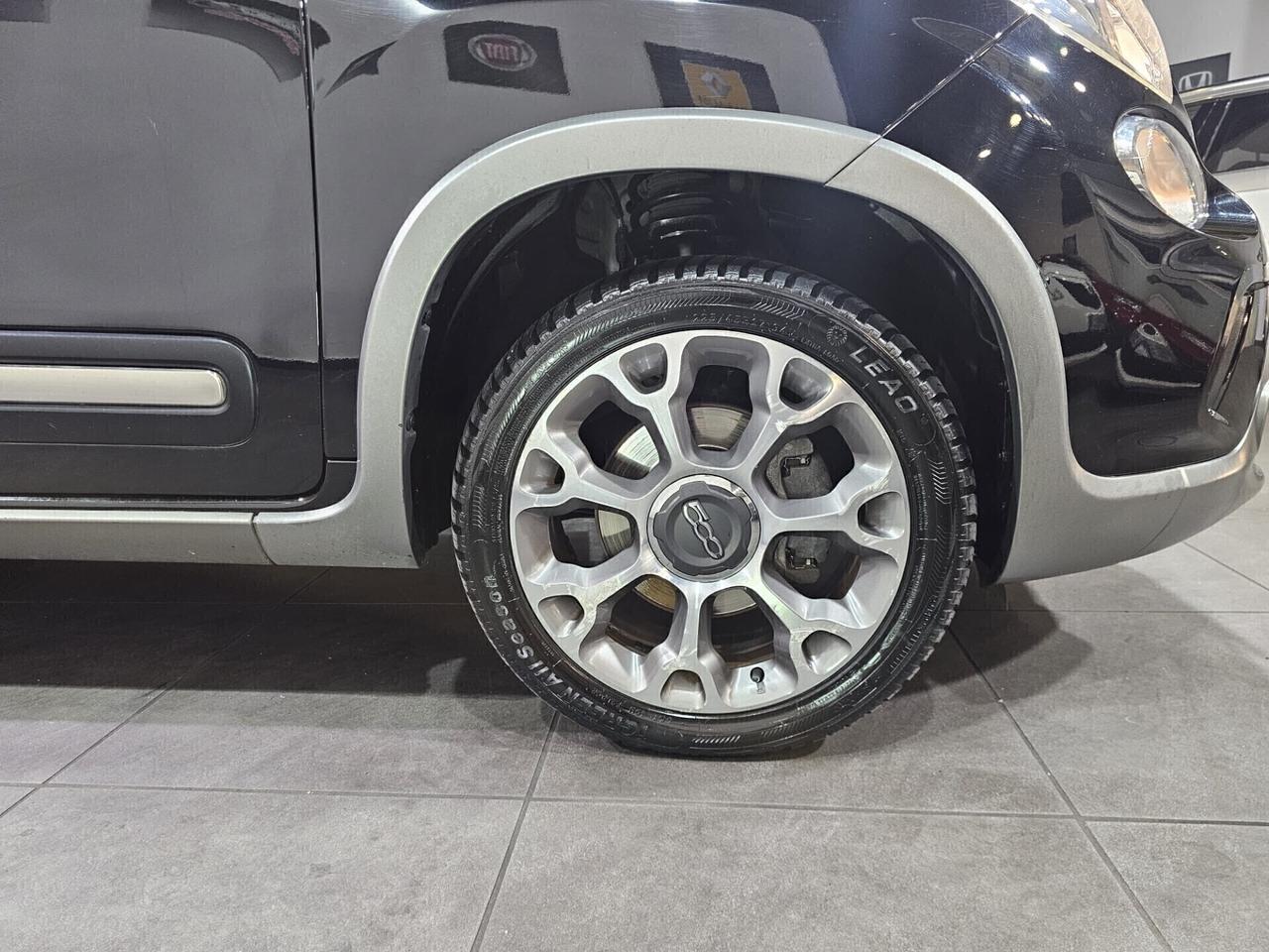 Fiat 500L 1.3 MTJ 95 CV AUTOM. Trekking Panoramica