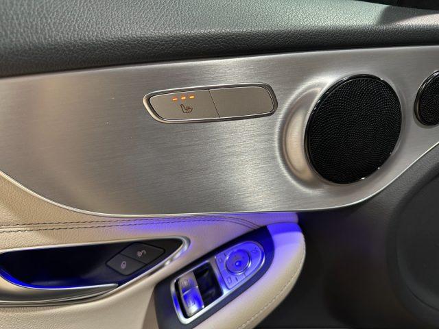 MERCEDES-BENZ C 300 d Coupé 4Matic Premium AMG-19"-Camera-Carplay-FULL