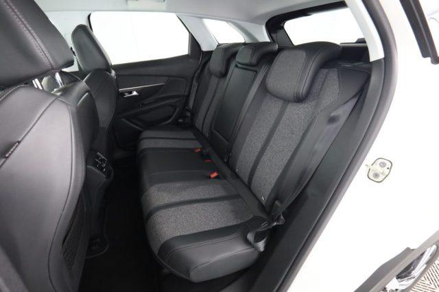 PEUGEOT 3008 3008 PureTech Turbo 130 EAT8 S&S Allure