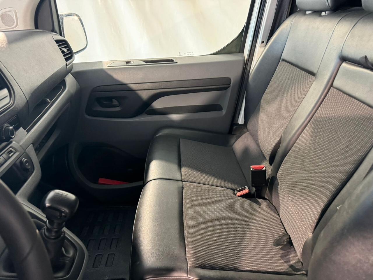 Opel Vivaro 1.5 Diesel 120cv PRONTA CONSEGNA